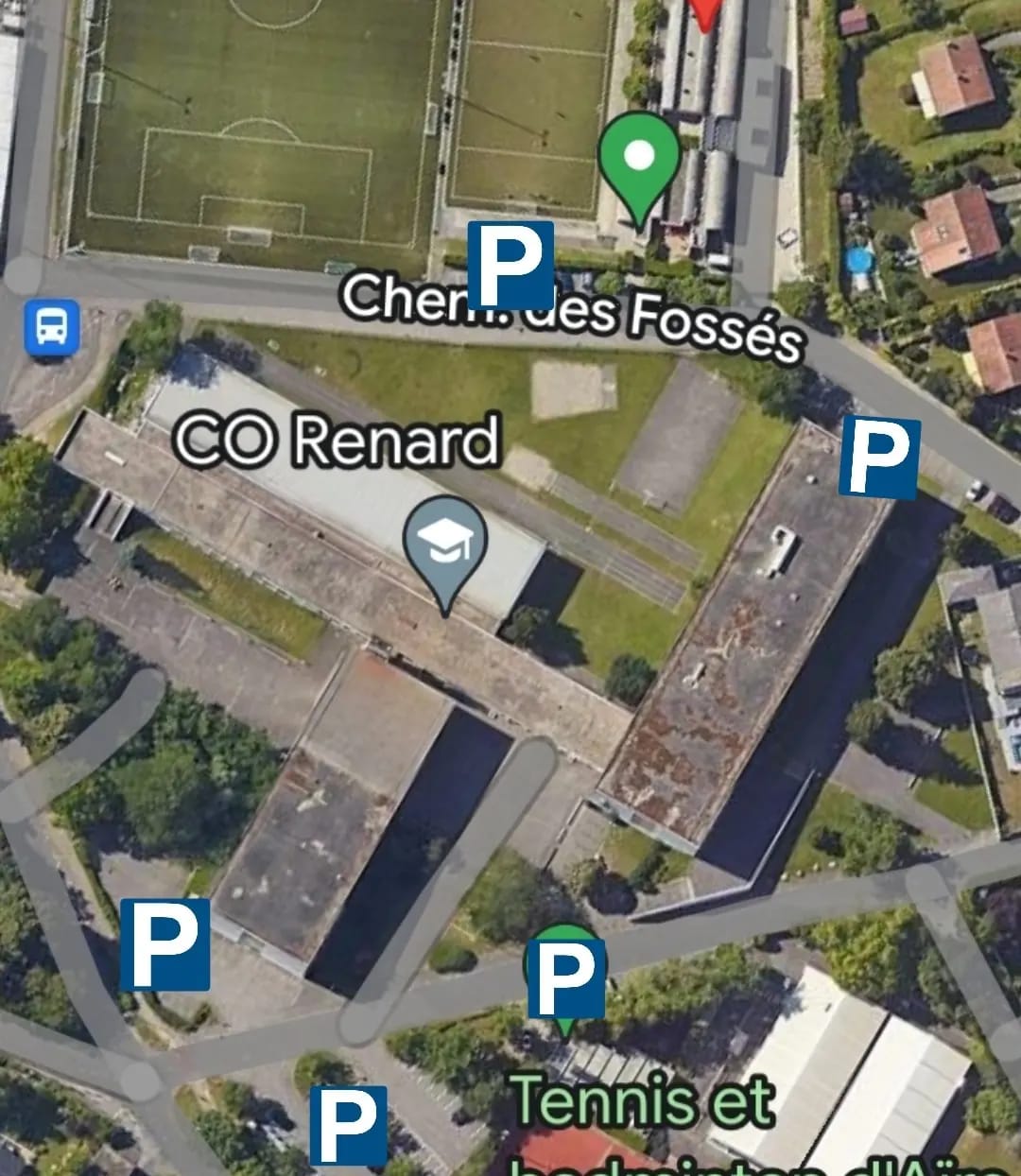 Zones de parking autorisées et accès visiteurs - Stade du FC Aïre-le-Lignon